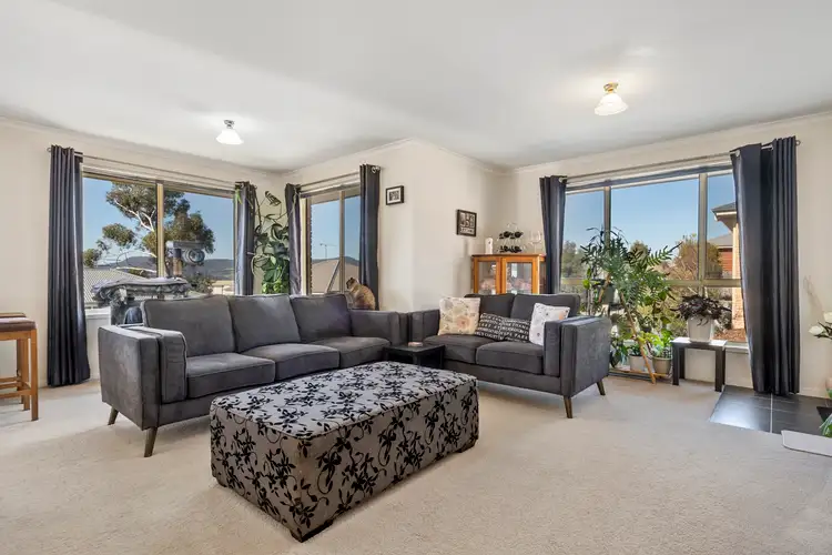 2/3 Russell Road, Claremont TAS 7011