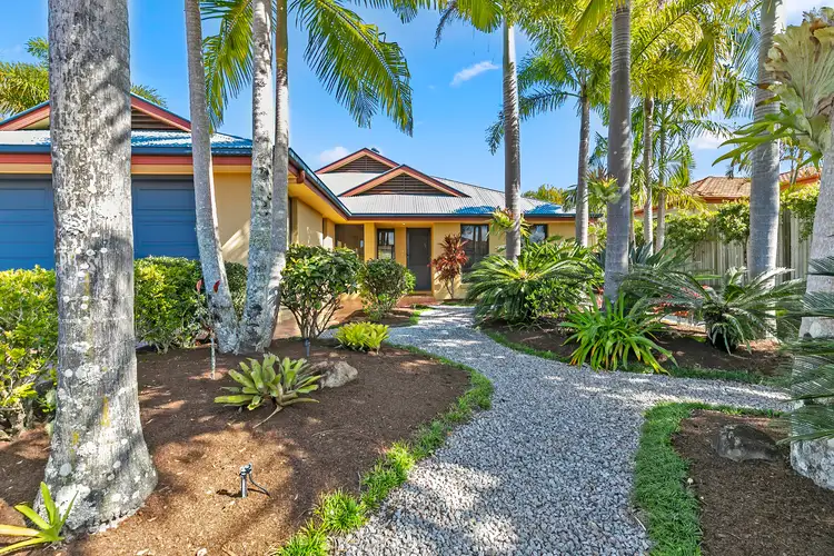 1 Bickle Court, Tewantin QLD 4565