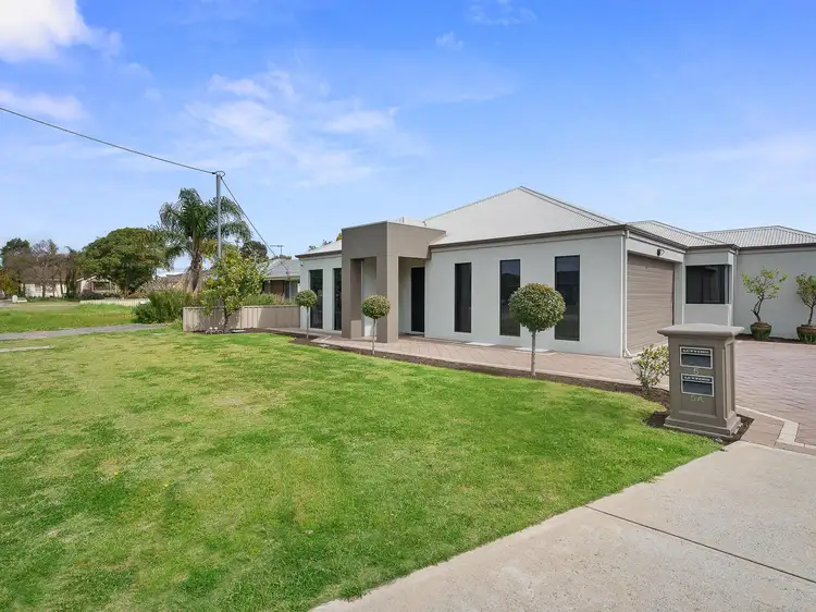 5 Hookwood Road, Morley WA 6062