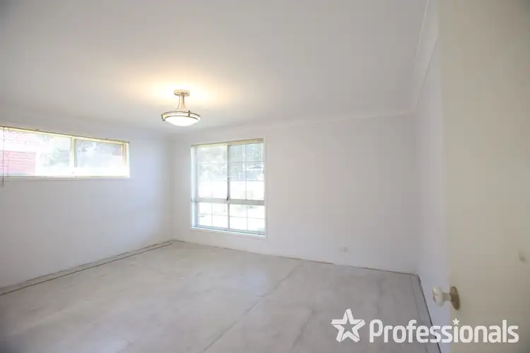 Fifth view of Homely house listing, 15 Gundagai Crescent, Wakeley NSW 2176