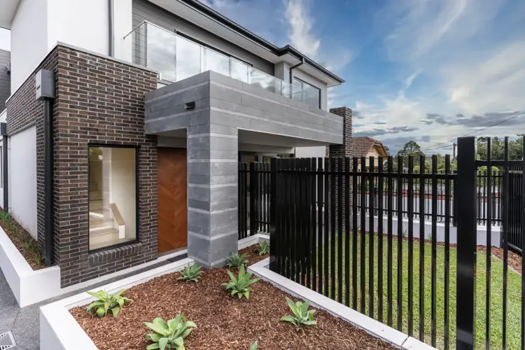1/480 Whitehorse Road, Surrey Hills VIC 3127