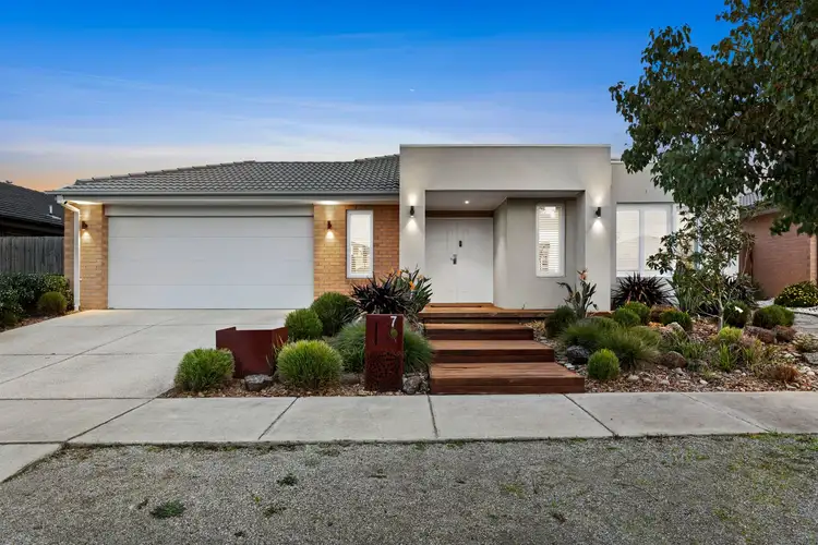 7 Forresters Way, Armstrong Creek VIC 3217