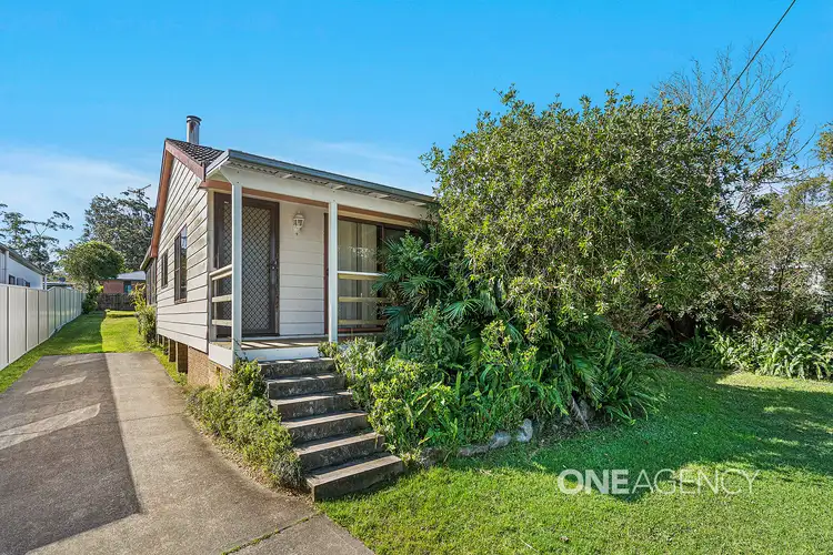 27 Basin View Parade, Basin View NSW 2540