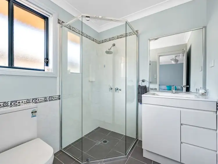 Fifth view of Homely unit listing, 2/23 Stanton Drive, Raworth NSW 2321