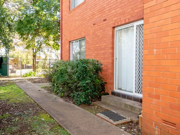Second view of Homely unit listing, 1/315 Darling Street, Dubbo NSW 2830