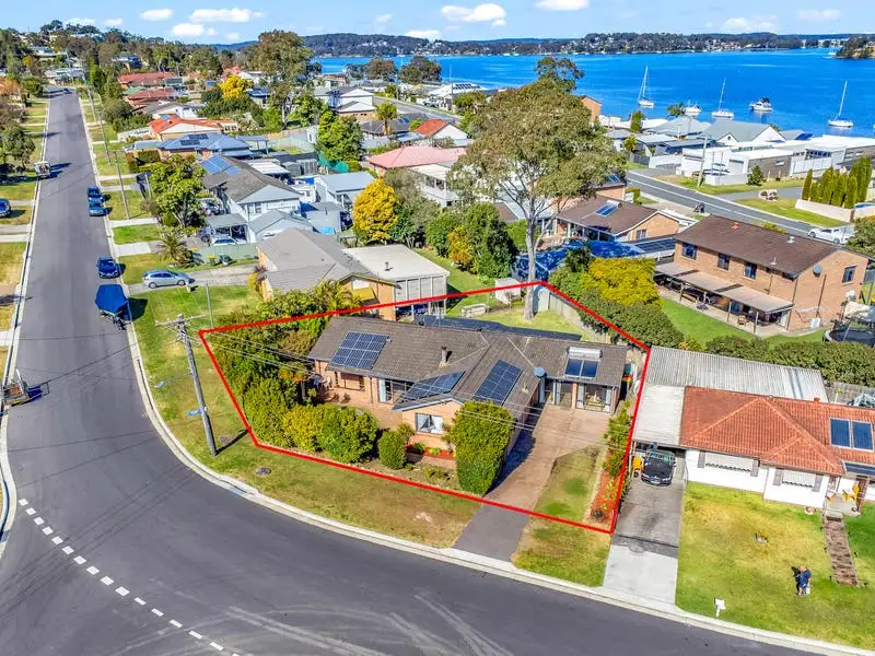 Main view of Homely house listing, 8 Alkrington Avenue, Fishing Point NSW 2283