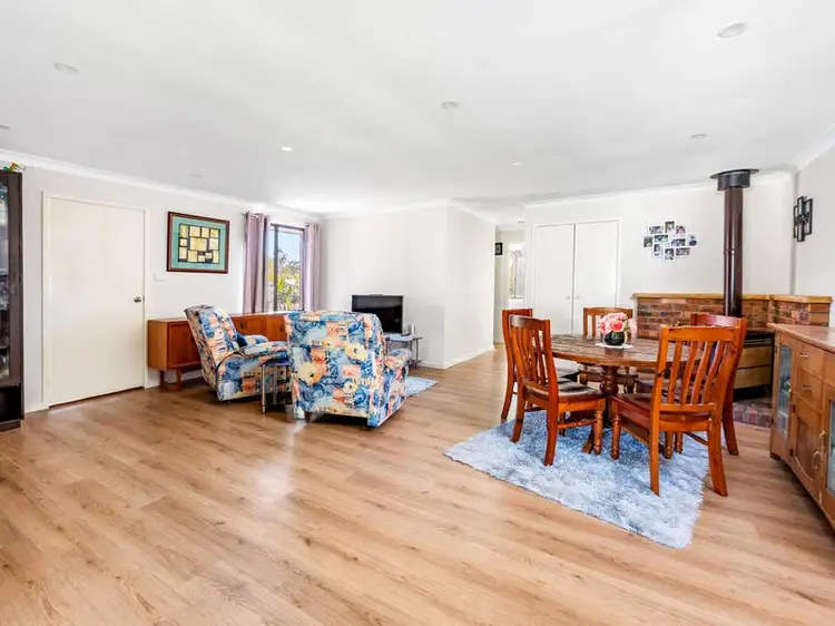 Fifth view of Homely house listing, 8 Alkrington Avenue, Fishing Point NSW 2283