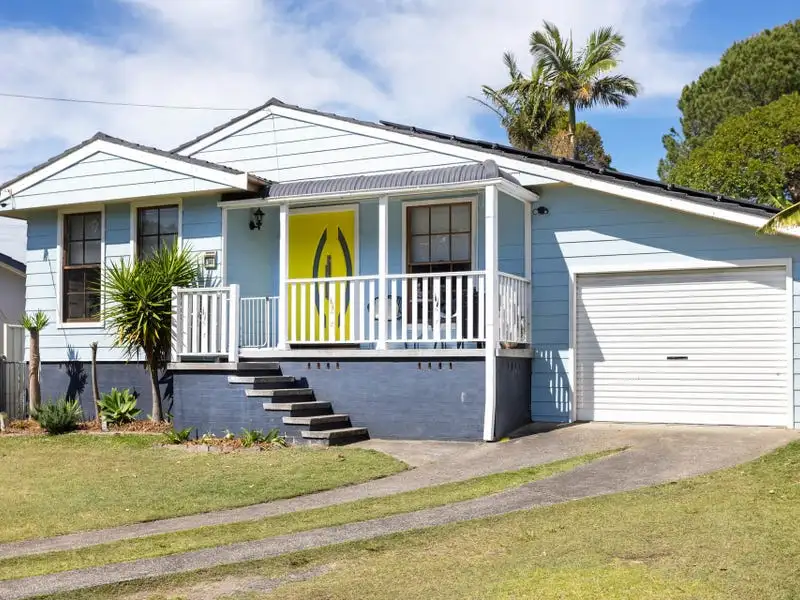 Main view of Homely house listing, 146 Elizabeth Bay Drive, Lake Munmorah NSW 2259