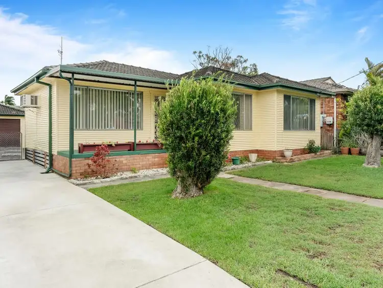 52 Howelston Road, Gorokan NSW 2263