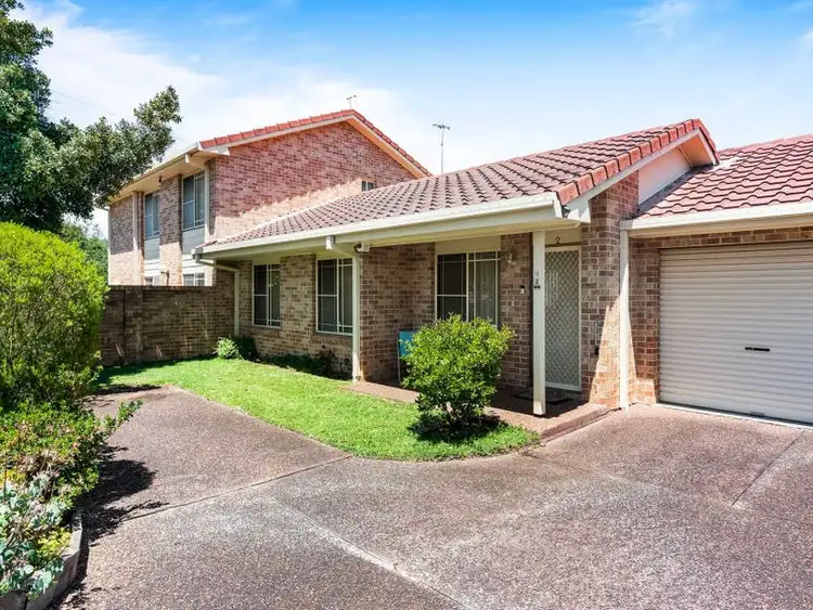 2/16 Crossingham Street, Canton Beach NSW 2263