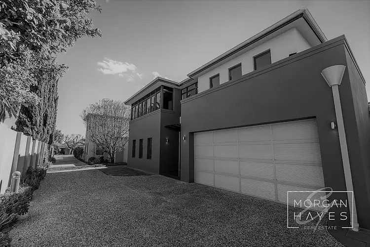 32B Reynolds Road, Applecross WA 6153