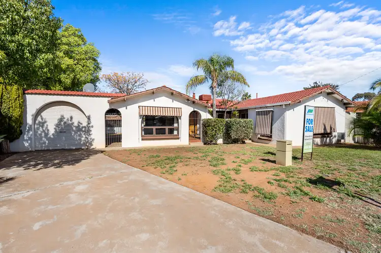6 Alderdice Place, Lamington WA 6430