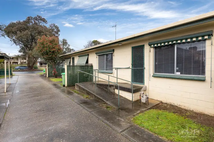 2/92 LAWRENCE STREET, Wodonga VIC 3690