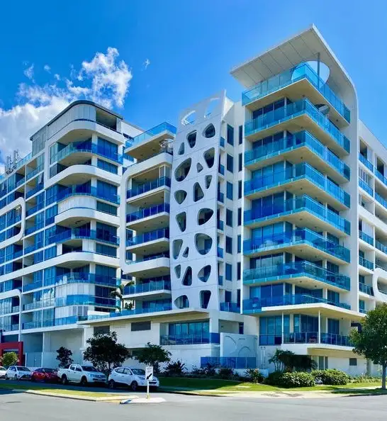 204/20 Labrador Street, Labrador QLD 4215