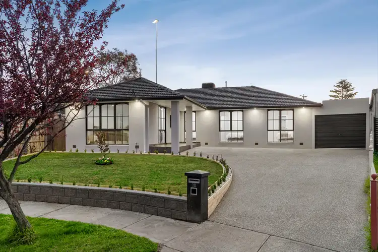 10 Galway Grove, Gladstone Park VIC 3043
