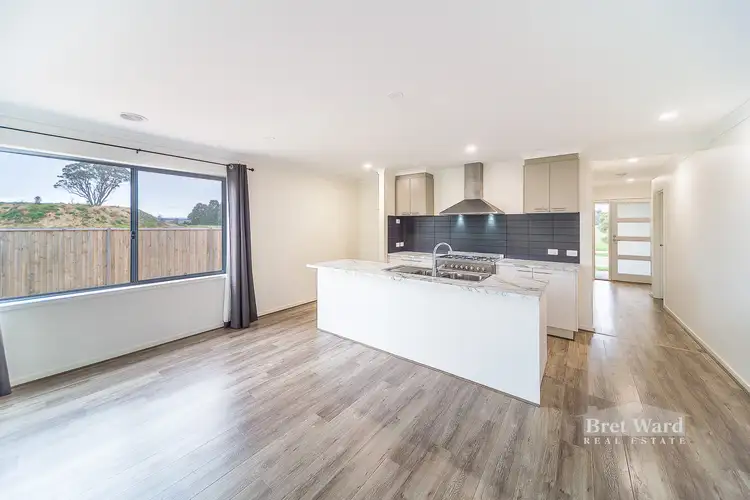 Fifth view of Homely house listing, 7 Meander Way, Bairnsdale VIC 3875