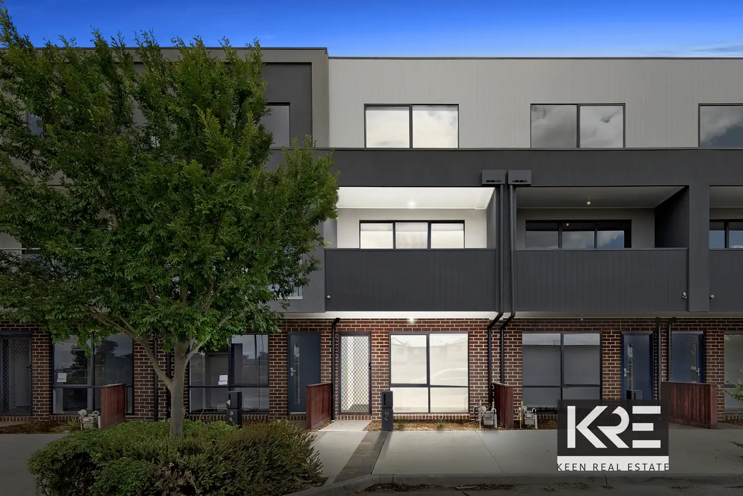 Main view of Homely townhouse listing, 10/1 Village Way, Pakenham VIC 3810