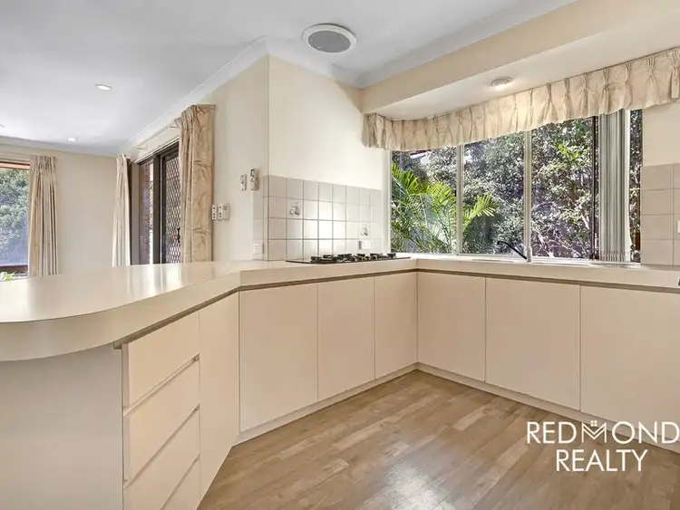 Seventh view of Homely house listing, 4 Dillon Glade, Joondalup WA 6027