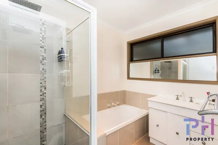Fifth view of Homely house listing, 7 Burnie Court, Kangaroo Flat VIC 3555