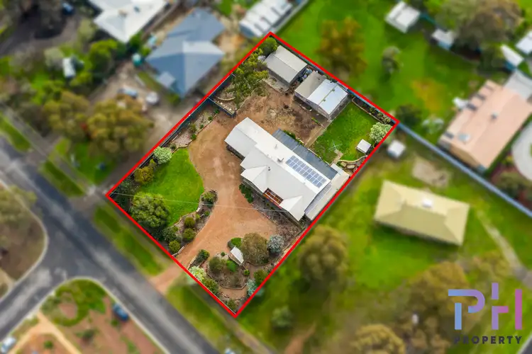 13 Hakea Road, Huntly VIC 3551