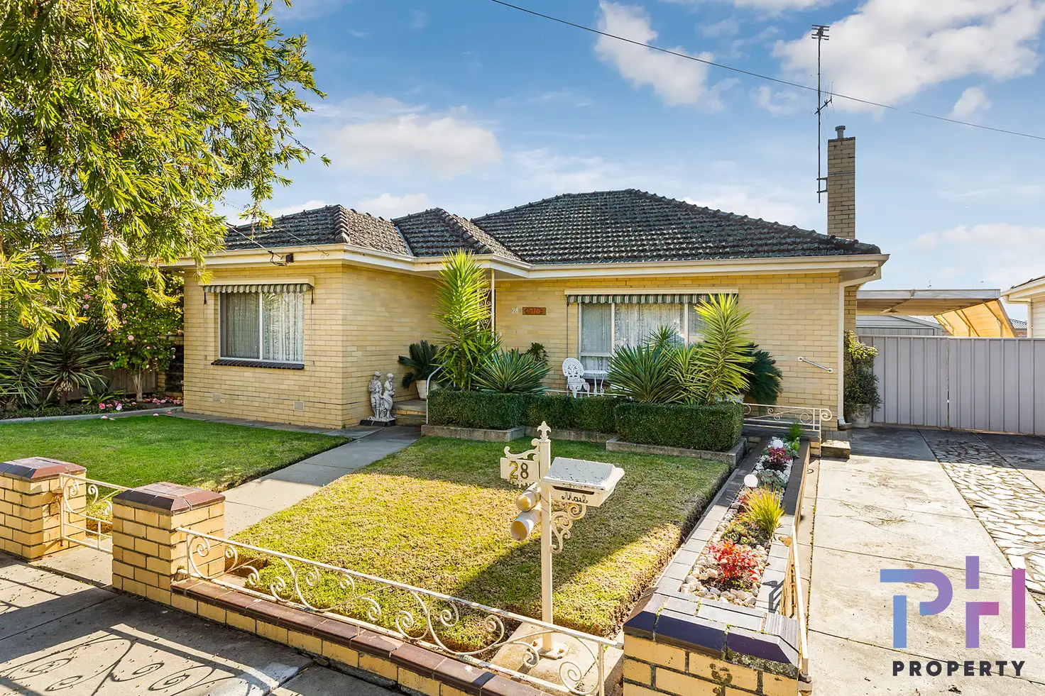 Main view of Homely house listing, 28 Fifth Avenue, White Hills VIC 3550