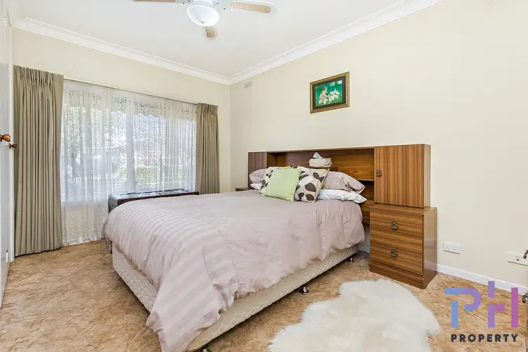 Fifth view of Homely house listing, 28 Fifth Avenue, White Hills VIC 3550