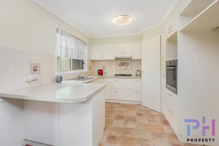 Second view of Homely unit listing, 5/18 Lowe Street, Kangaroo Flat VIC 3555