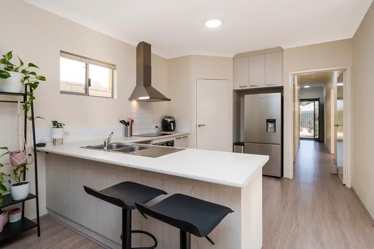 54/12 LODER WAY, South Guildford WA 6055