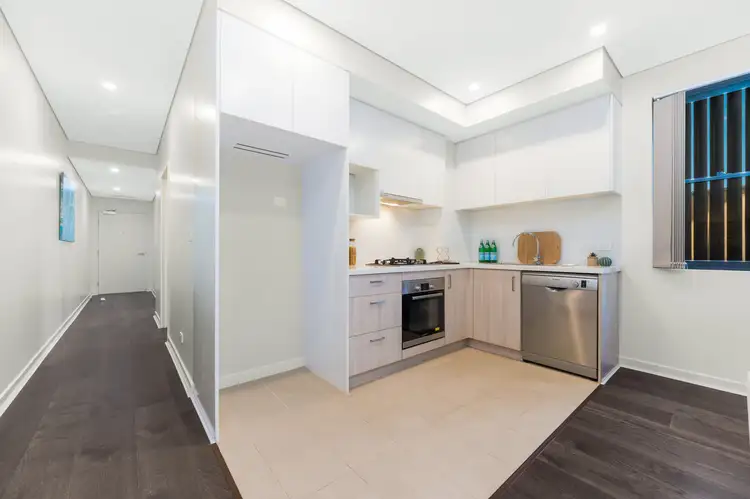 Sixth view of Homely apartment listing, 4/40-44 Edgeworth David Avenue, Waitara NSW 2077