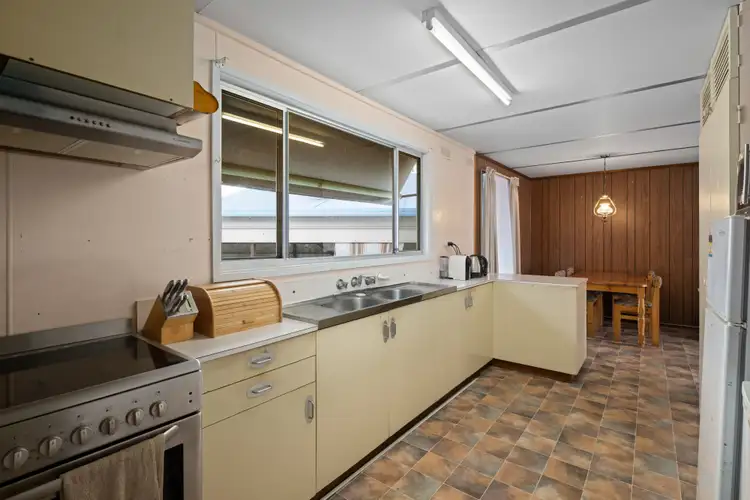 Sixth view of Homely house listing, 15 Cross Avenue, Dartmouth VIC 3701