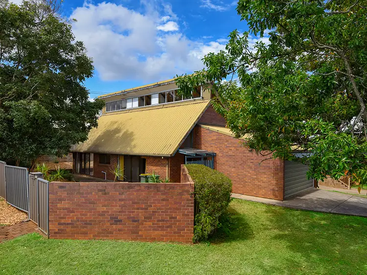 1 Norris Street, Rangeville QLD 4350
