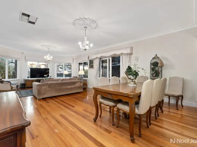 Second view of Homely house listing, 10 Crossley Court, Lysterfield VIC 3156