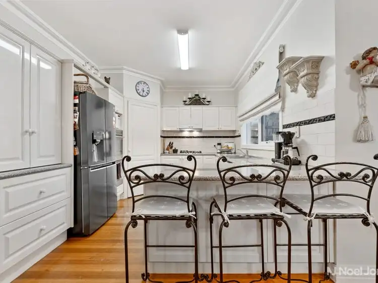 Third view of Homely house listing, 10 Crossley Court, Lysterfield VIC 3156