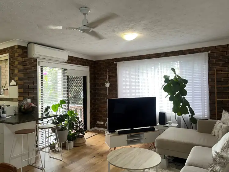 Second view of Homely apartment listing, 5/6 Genoa Street, Surfers Paradise QLD 4217