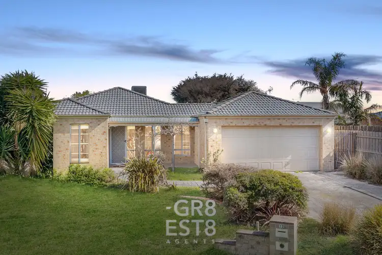 12 Saunton Drive, Cranbourne VIC 3977