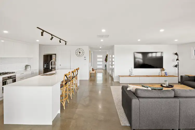 Fifth view of Homely house listing, 4 Moore Close, Cooma NSW 2630