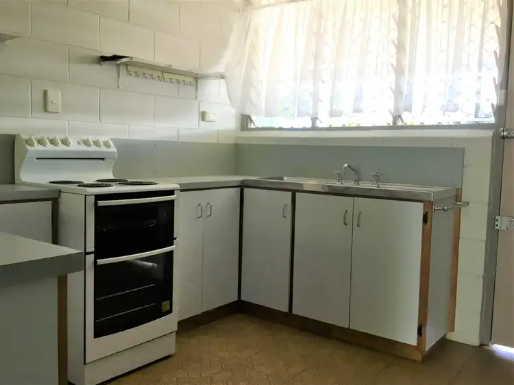 Main view of Homely unit listing, 3/2 Burke Street, North Ward QLD 4810