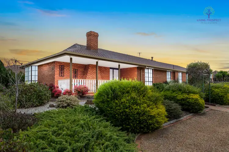 8 Yandina Road, Hoppers Crossing VIC 3029