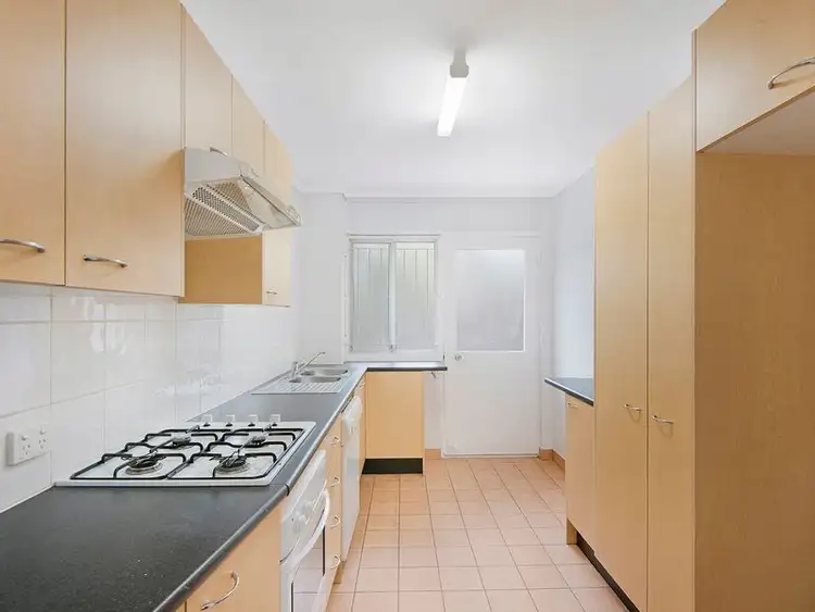 Fourth view of Homely unit listing, 2/10 Carlow Street, West End QLD 4101