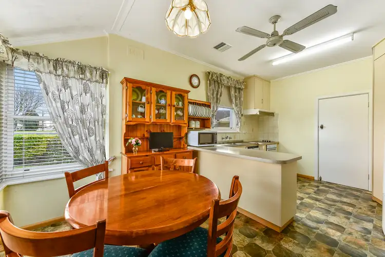 Sixth view of Homely house listing, 1 Byrne Street, Mount Gambier SA 5290