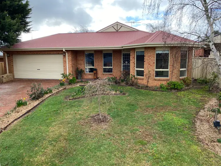 80 Cottage Crescent, Kilmore VIC 3764