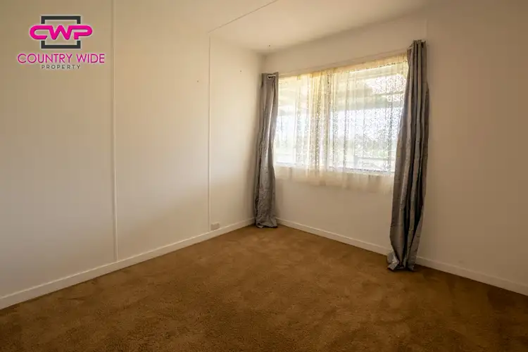 Fifth view of Homely house listing, 110 Hardinge Street, Guyra NSW 2365