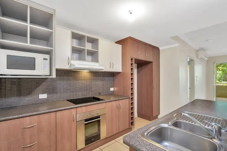 Fourth view of Homely unit listing, 5/1804 Captain Cook Highway, Clifton Beach QLD 4879