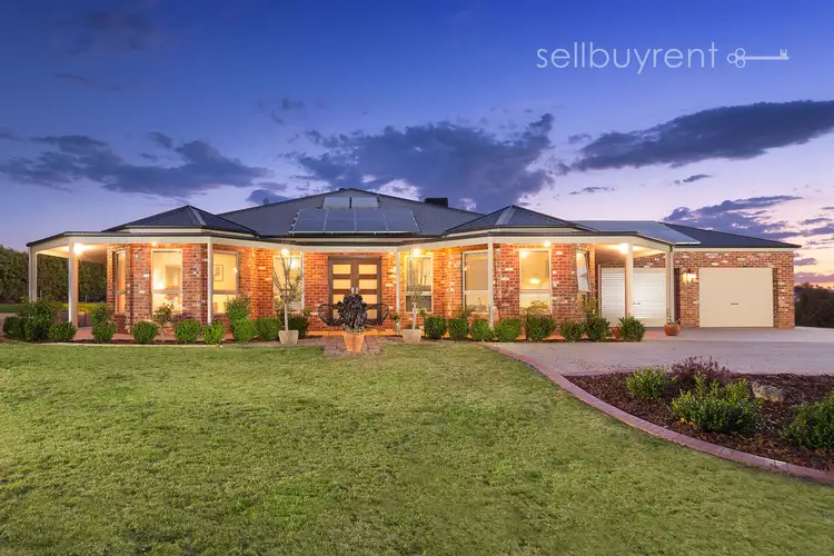 48 HILLANDALE COURT, Bonegilla VIC 3691