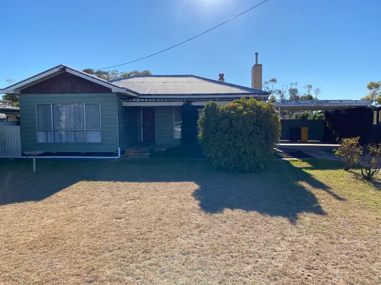 12 Dodgshun Street, Hopetoun VIC 3396