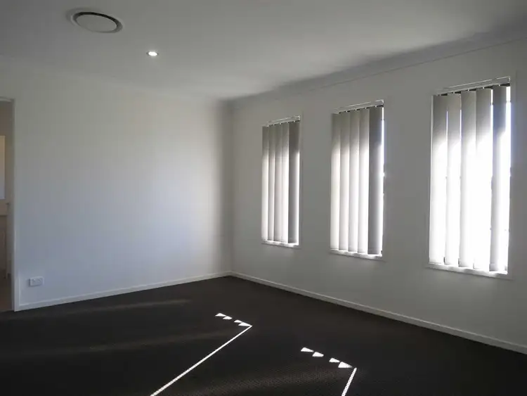 Fifth view of Homely house listing, 2 Majesty Street, Rural View QLD 4740