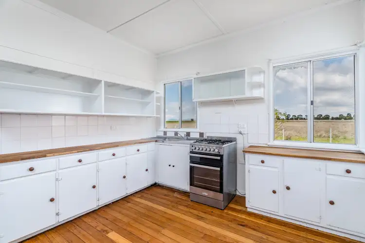 Fourth view of Homely rural property listing, 214 Beutel Road, Clifton QLD 4361