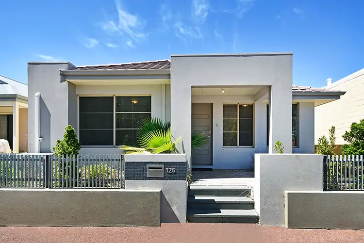 125 Bordeaux Lane, Ellenbrook WA 6069