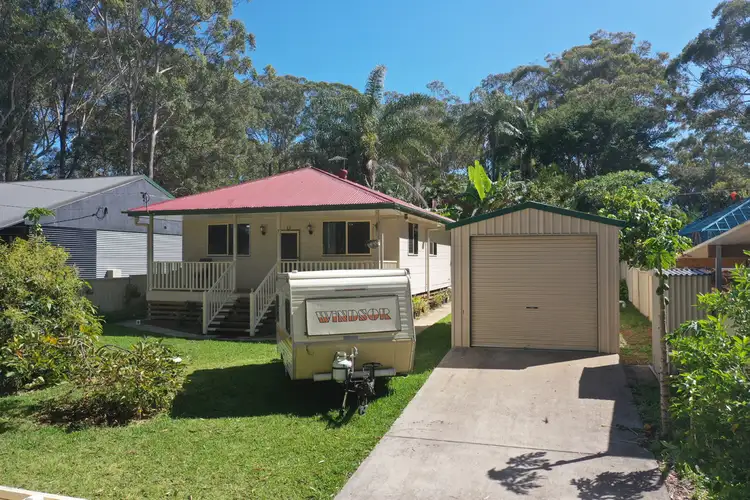 7 Angorra Street, Russell Island QLD 4184