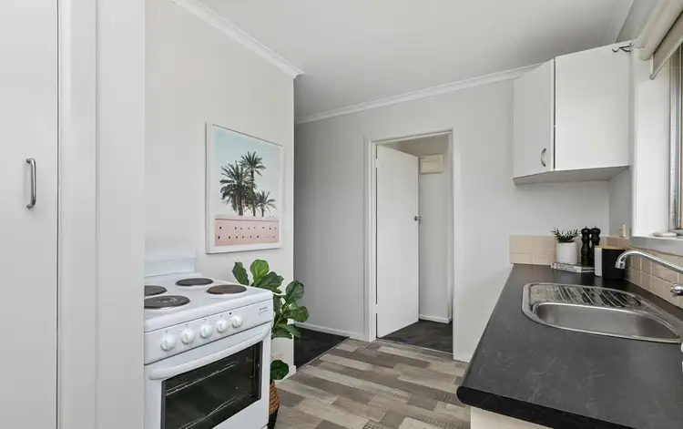Second view of Homely flat listing, 3/1 James Avenue, Seaholme VIC 3018